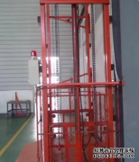 解决导轨式升降机出现磨损的方法